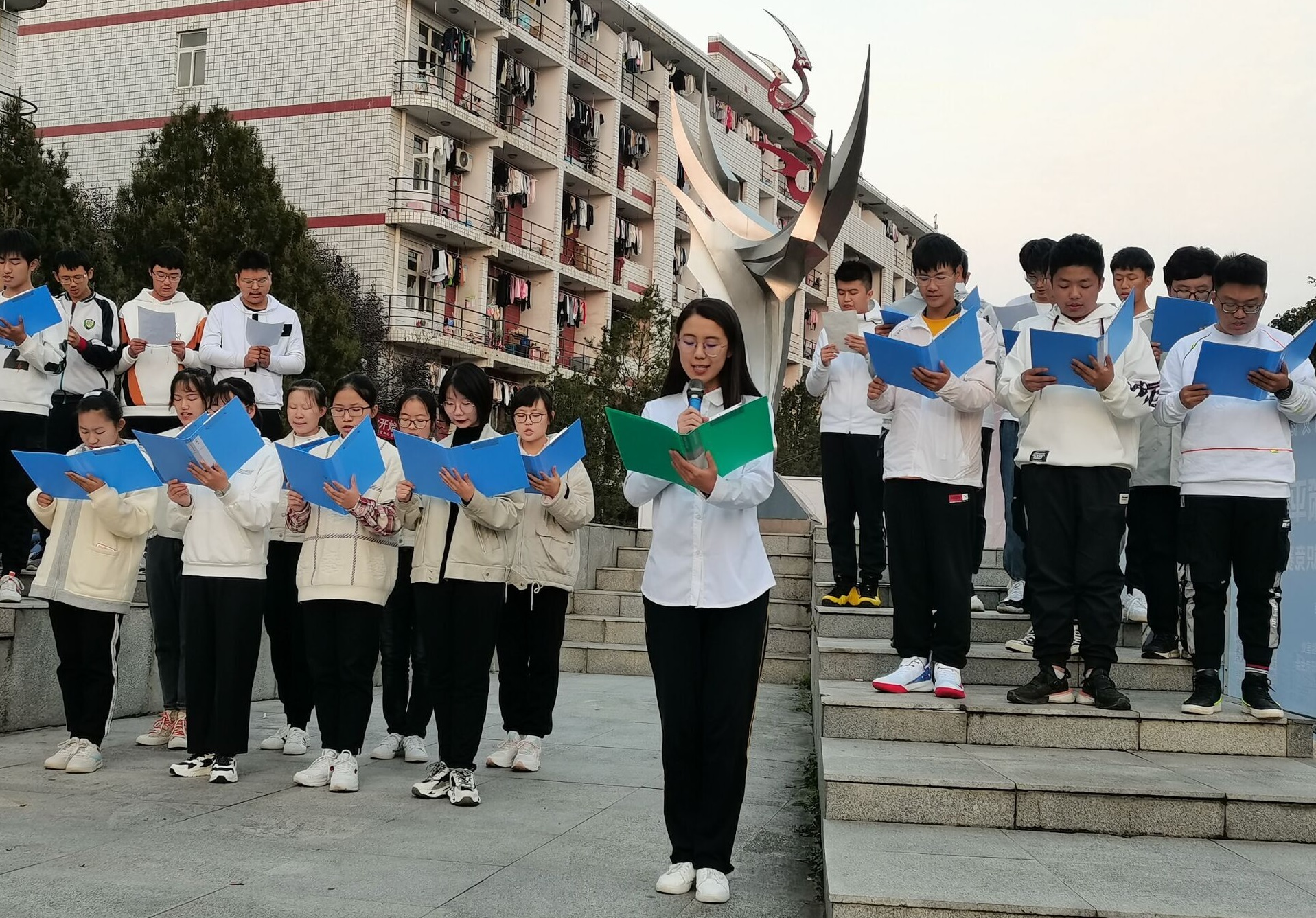 86e54eaa447943308c2617747569ba81.jpg 86e54eaa447943308c2617747569ba81.jpg