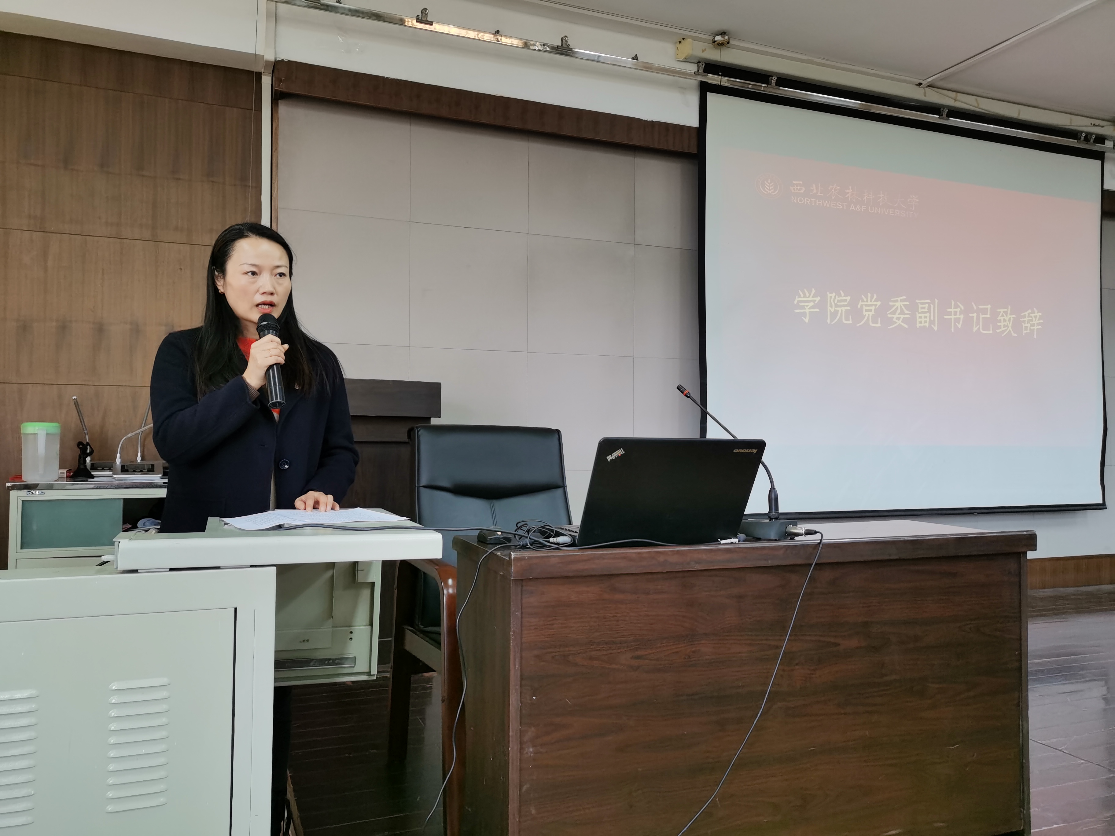 2246e0fba9fb4cc0adb084f3fdf1e932.jpg 2246e0fba9fb4cc0adb084f3fdf1e932.jpg