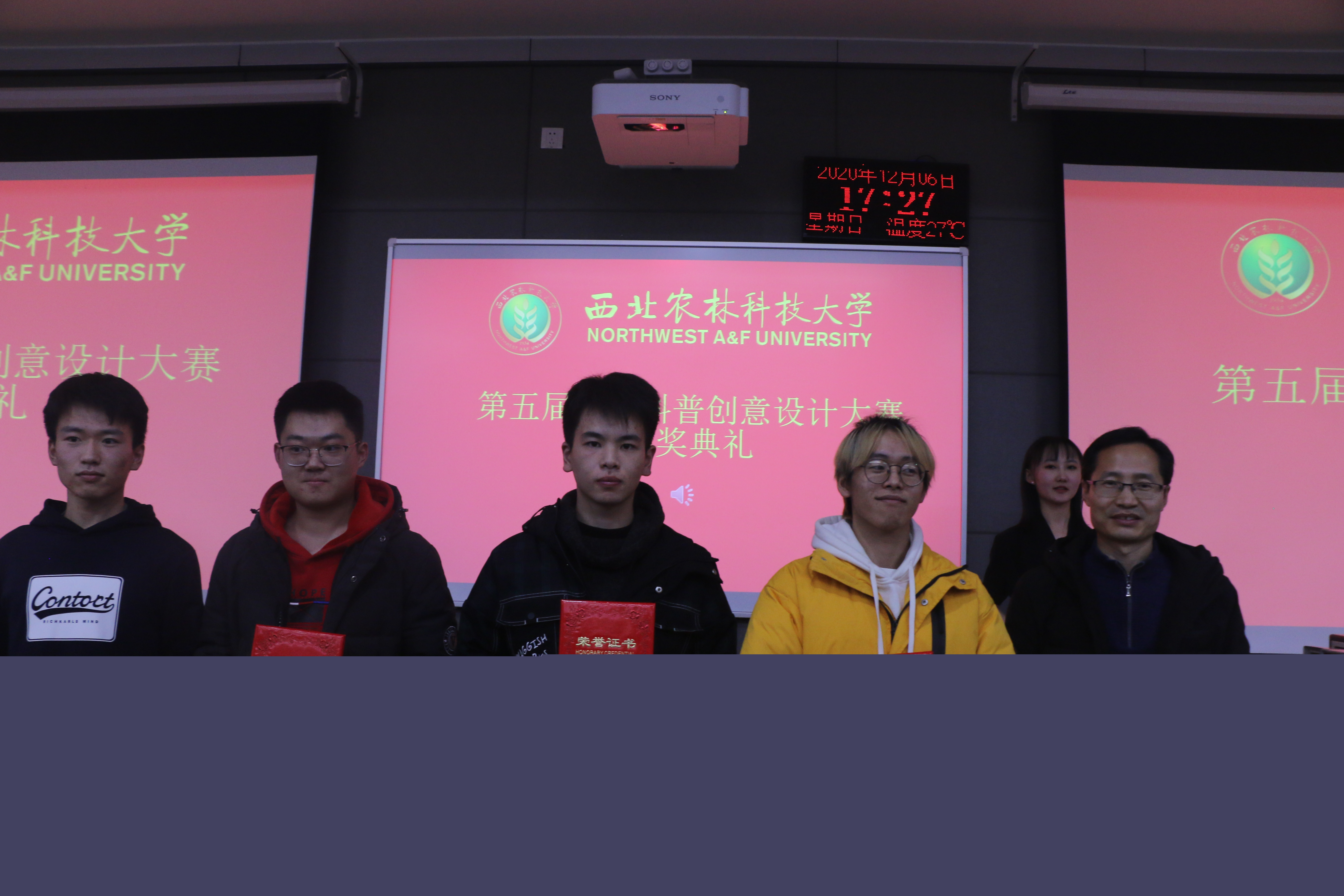 8645f976a0de4505813e97af1bb96a6a.jpg 8645f976a0de4505813e97af1bb96a6a.jpg