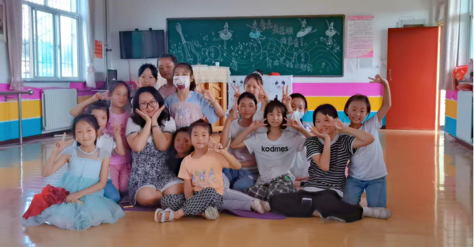 00ebbb2fb3ff43a8904f9e700e520619.png 00ebbb2fb3ff43a8904f9e700e520619.png