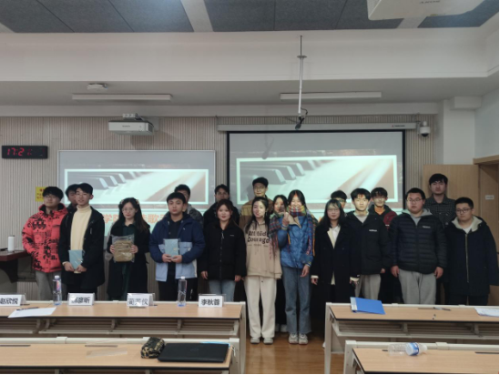 23ce1968e5314645954aee604f369a12.png 23ce1968e5314645954aee604f369a12.png