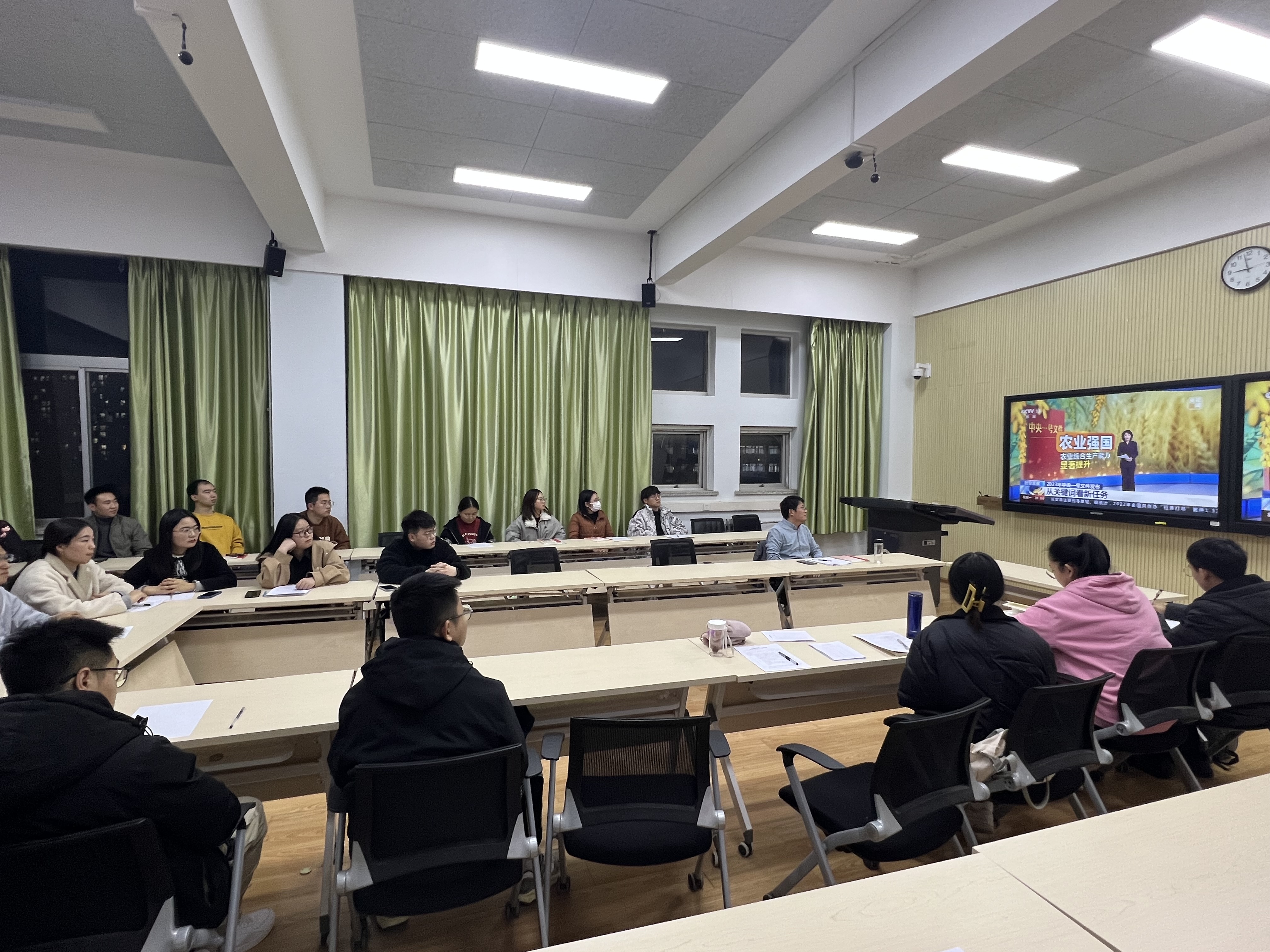 c2ea11476f774671af43e1f7a75de61d.jpg c2ea11476f774671af43e1f7a75de61d.jpg