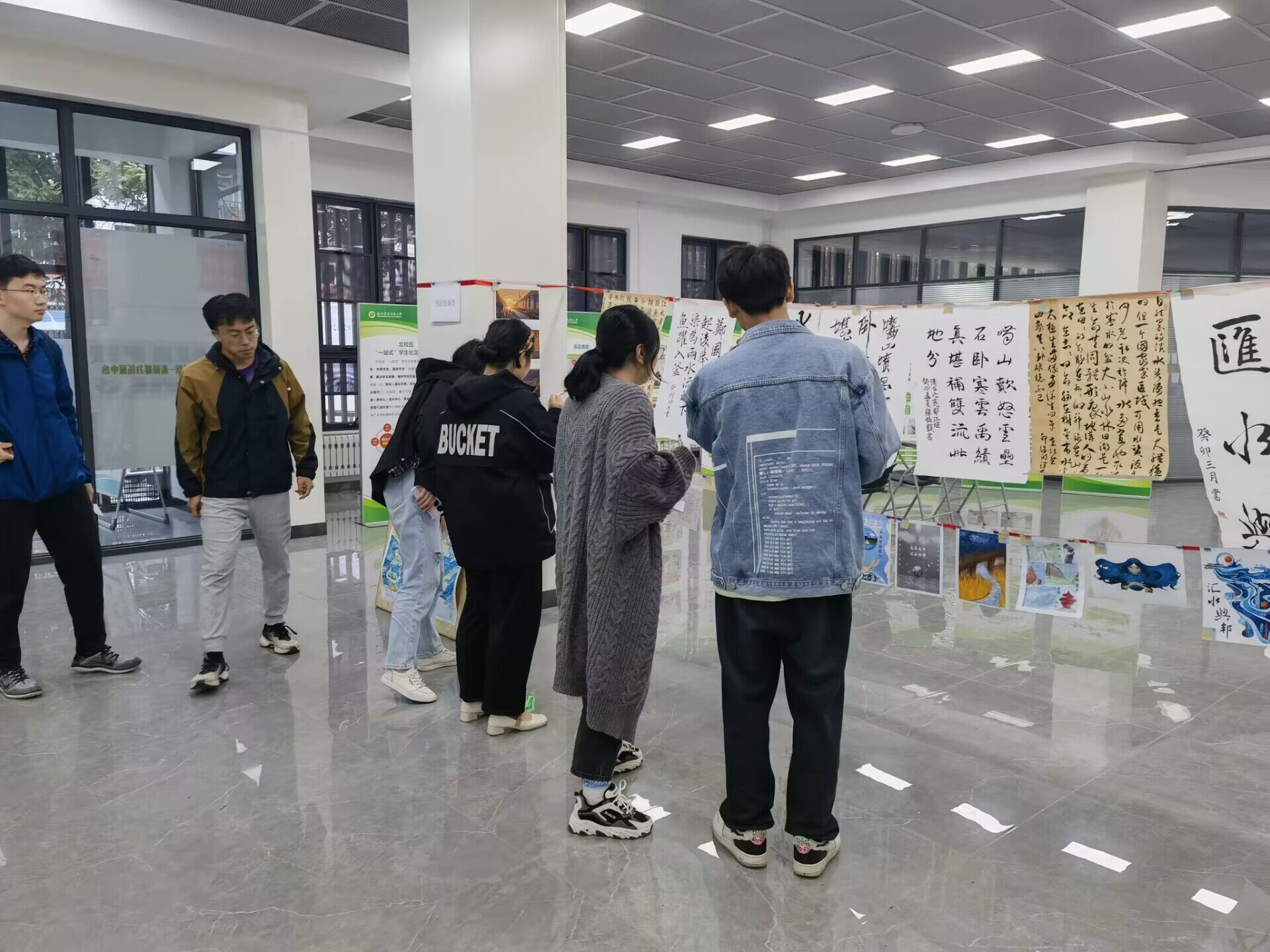 9e2ac4bddd074c4ebfb514d7f7d59e75.jpg 9e2ac4bddd074c4ebfb514d7f7d59e75.jpg